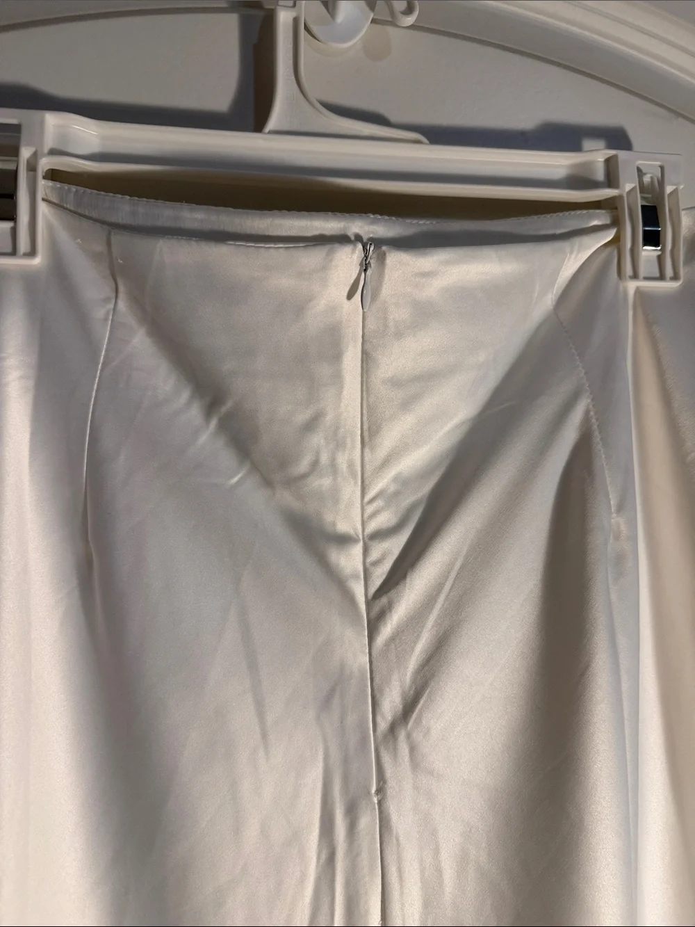 Silky White Bias-Cut Midi Slip Skirt - Picture 4 of 5